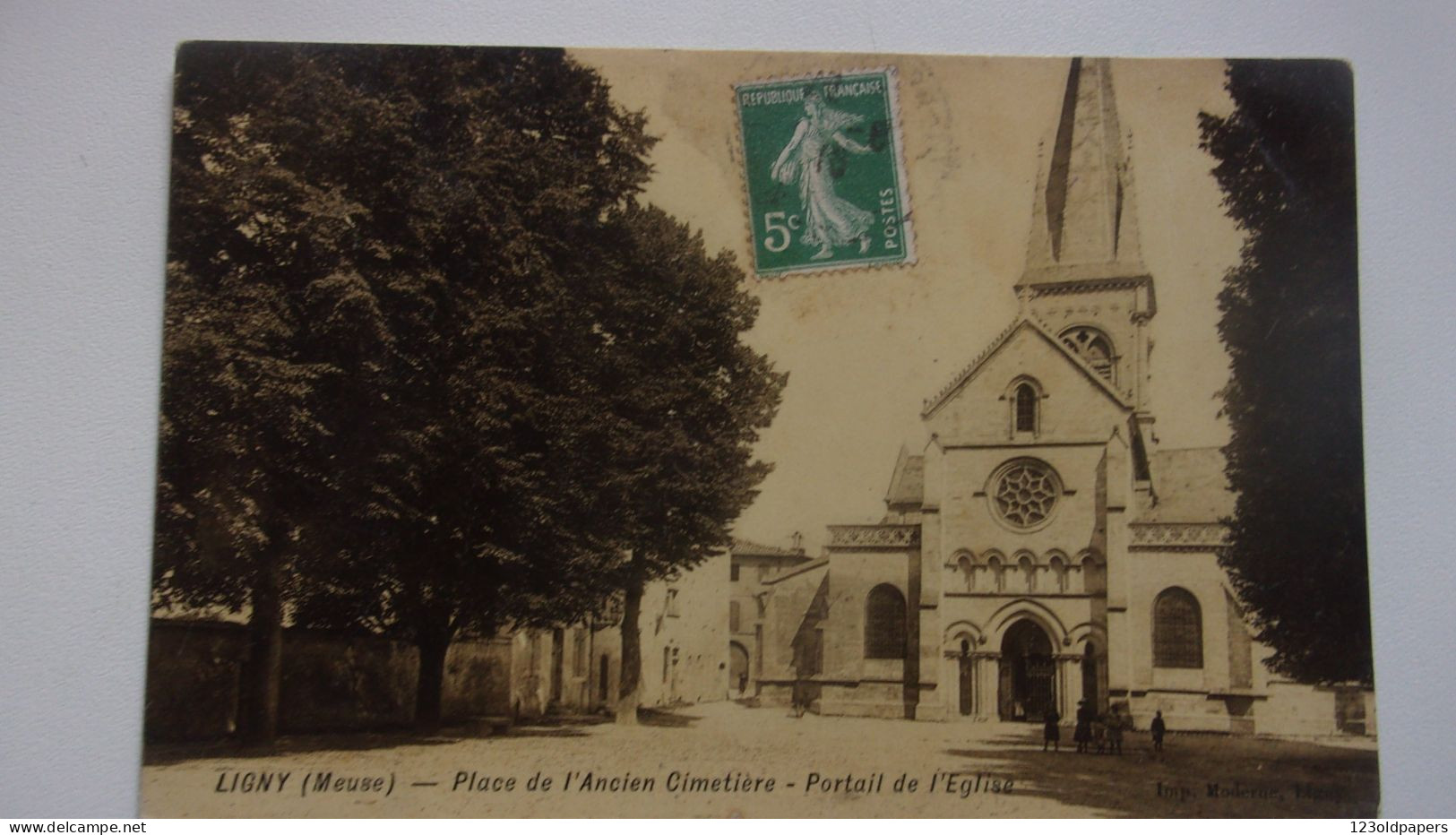 55  LIGNY PLACE ANCIEN CIMETIERE - Ligny En Barrois