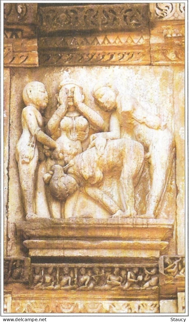 India Khajuraho Temples MONUMENTS - Erotic Figure From Vishvanatha TEMPLE 925-250 A.D Picture Post CARD Per Scan - Völker & Typen