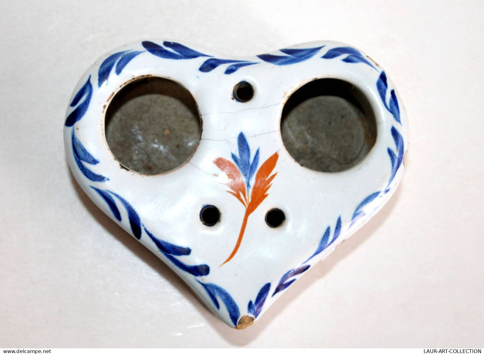 RARE ANCIEN ENCRIER DU XIXe SIECLE, FORME De COEUR En FAIENCE EMAILLÉE FRANCAISE / ART DECORATIF    (2006.4) - Tinteros