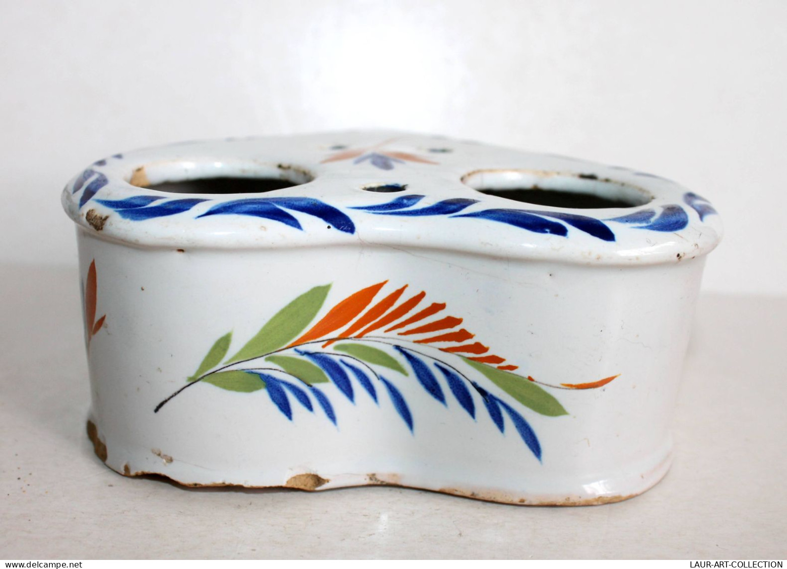 RARE ANCIEN ENCRIER DU XIXe SIECLE, FORME De COEUR En FAIENCE EMAILLÉE FRANCAISE / ART DECORATIF    (2006.4) - Inkwells