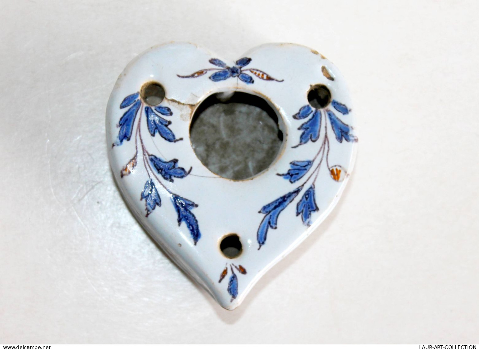 RARE JOLI ANCIEN ENCRIER DU XVIIIe SIECLE - COEUR En FAIENCE EMAILLÉE FRANCAISE / ART DECORATIF    (2006.5) - Encriers