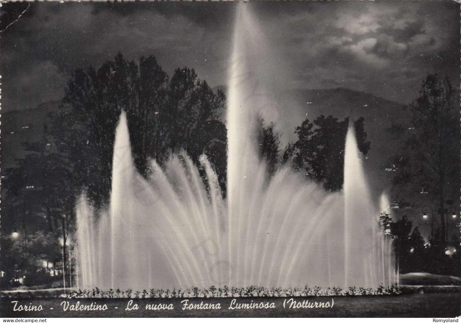 CARTOLINA  TORINO,PIEMONTE-VALENTINO-LA NUOVA FONTANA LUMINOSA (NOTTURNO)-STORIA,MEMORIA,BELLA ITALIA,NON VIAGGIATA - Castello Del Valentino