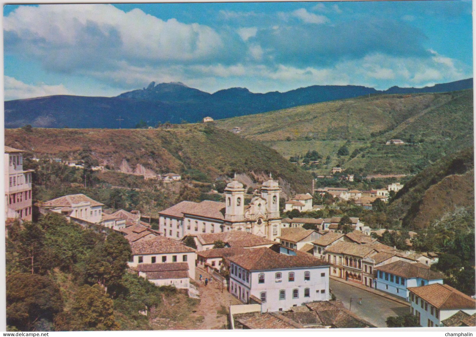 Brasil Turistico 28 - Ouro Preto - Vista Parcial, No Fundo O Pico Italcomi - Brasilia