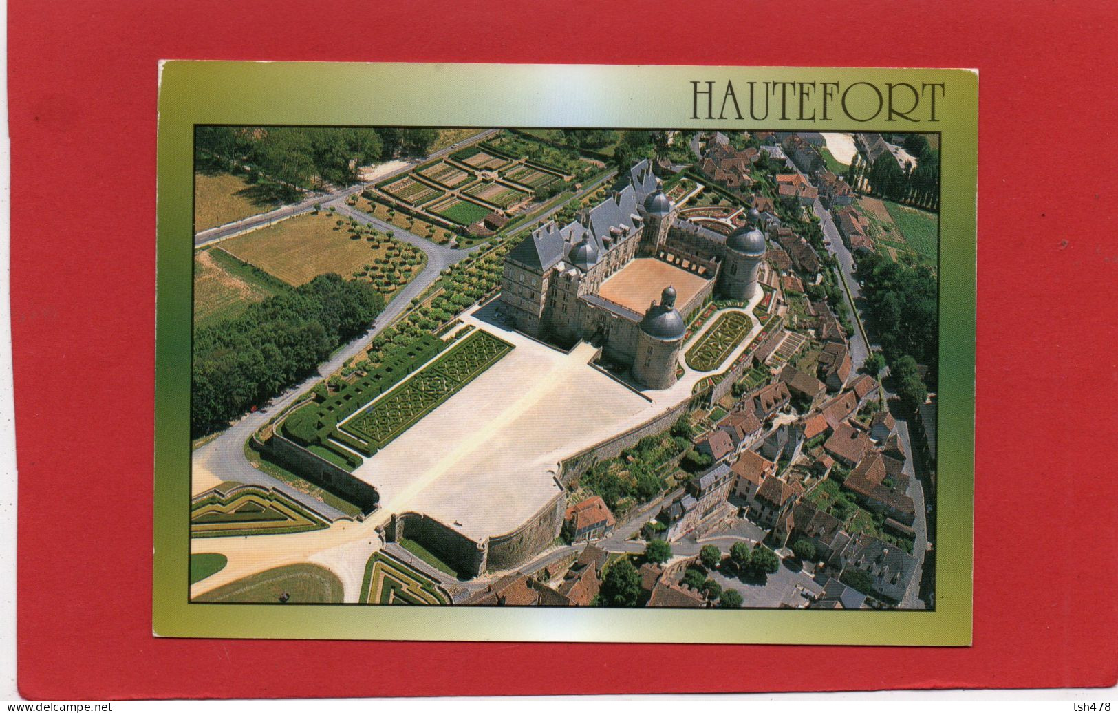 24---HAUTEFORT--le Château---voir 2 Scans - Hautefort