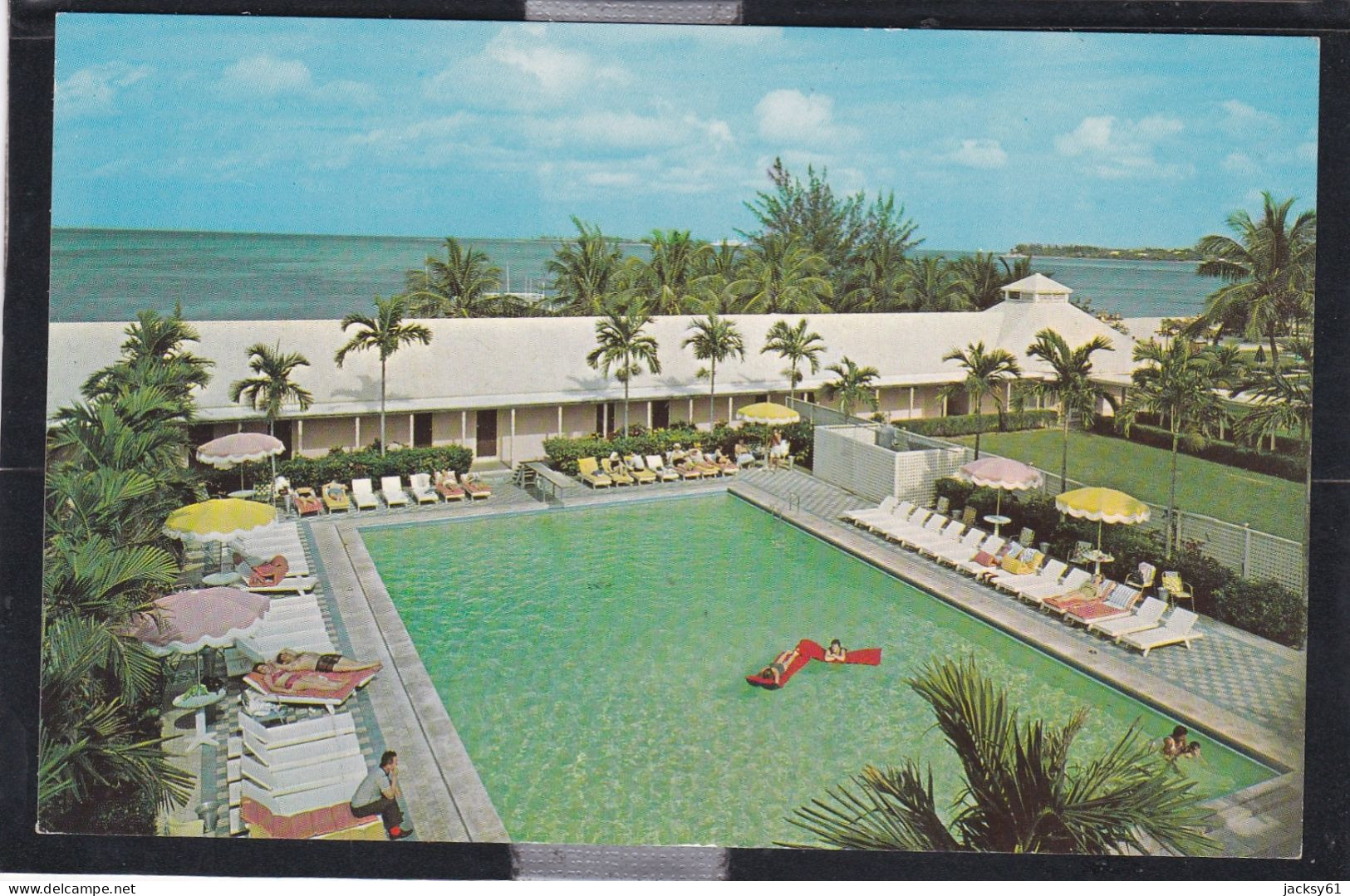 Emerald Beach Hotel Nassau, The Bahamas - Bahamas