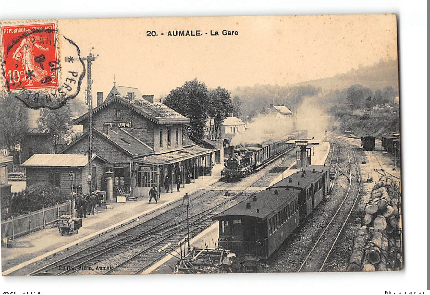 CPA 76 Aumale La Gare Train Tramway  - Aumale