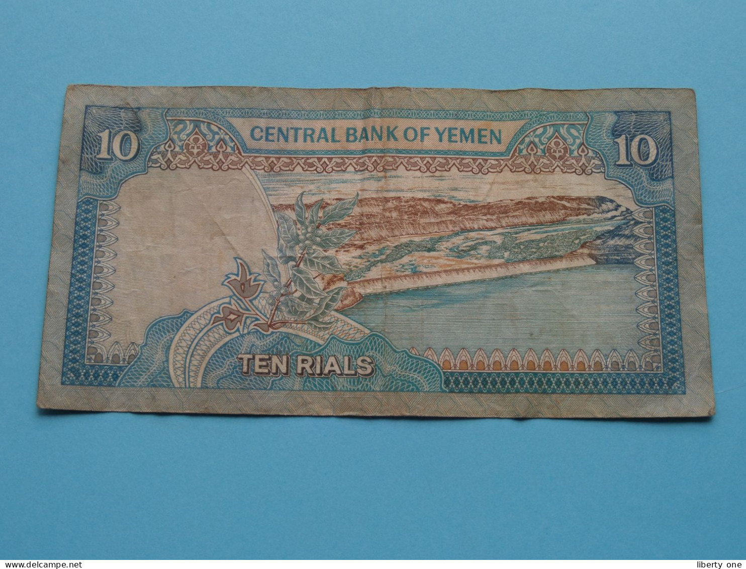 10 - Ten RIALS () Central Bank Of YEMEN ( For Grade See SCAN ) Circulated ! - Yémen