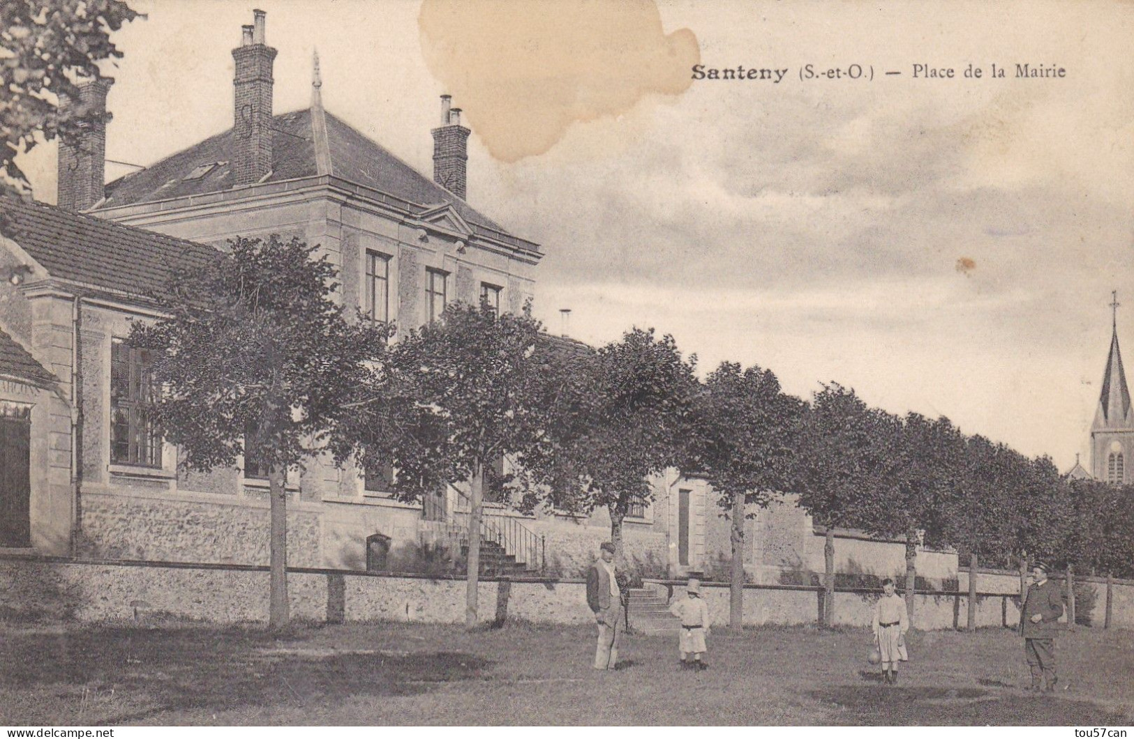 SANTENY - VAL DE MARNE - (94) - CPA ANIMEE - LA PLACE DE LA MAIRIE - BEL AFFRANCHISSEMENT POSTAL.. - Santeny