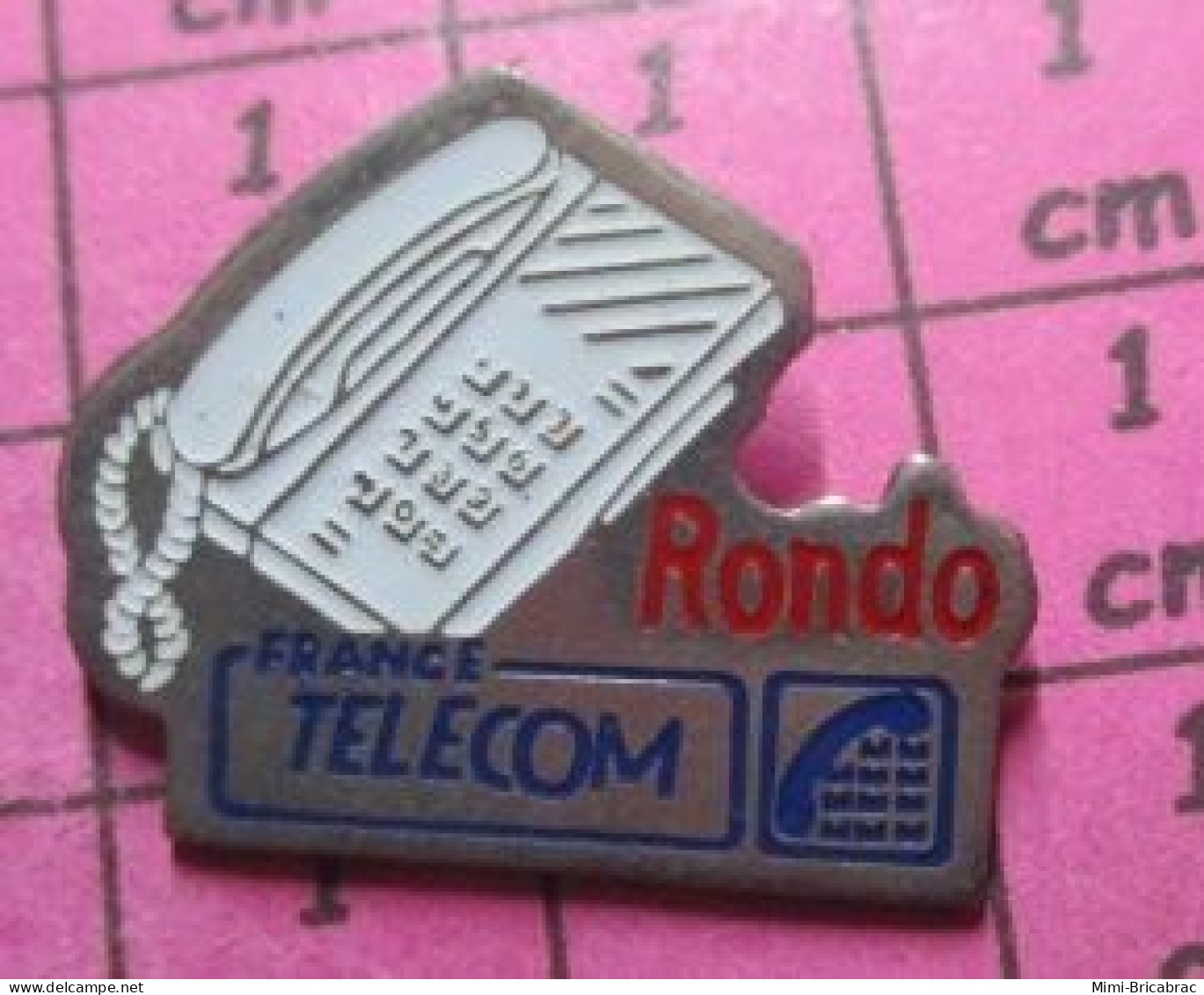 3419 Pin's Pins / Beau Et Rare / FRANCE TELECOM / COMBINE TELEPHONIQUE TELEPHONE RONDO - Telecom De Francia