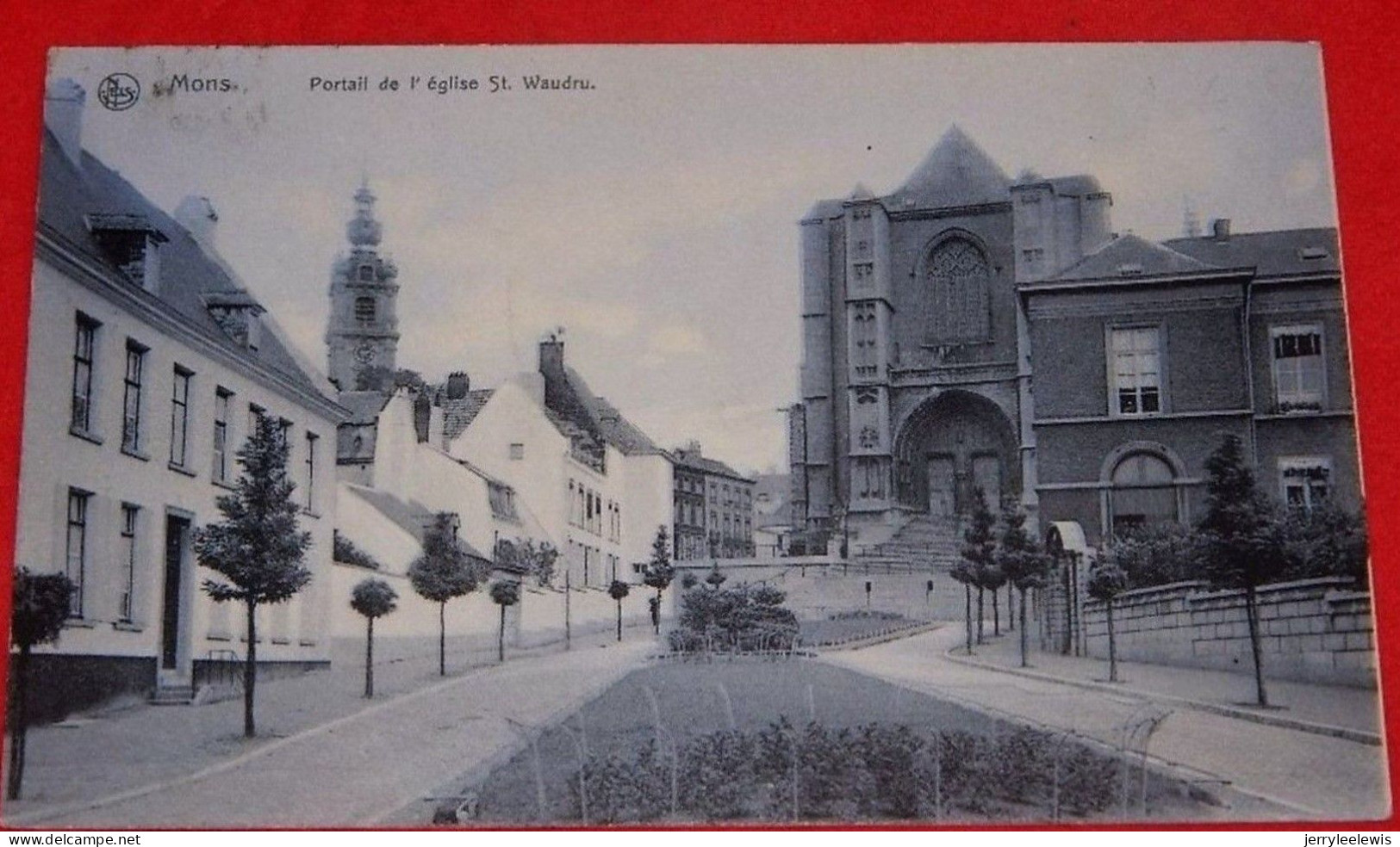 MONS  -   Portail De L' Eglise Sainte Waudru   -   1908  - - Mons