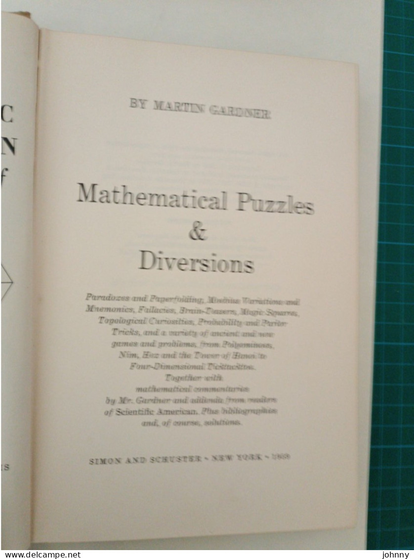 MATHEMATICAL PUZZLES GARDNER - Schule/Unterricht