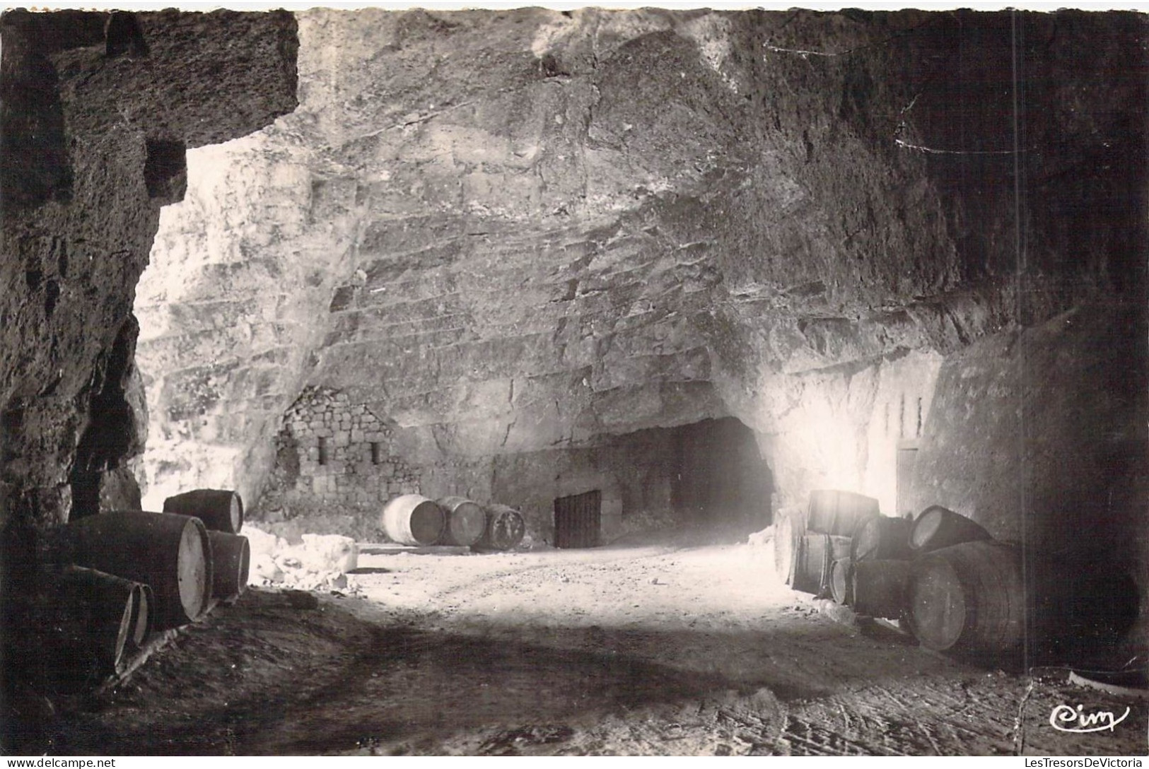 FRANCE - 37 - BOURGUEIL - Intérieur Des Caves De Chevrette - Carte Postale Ancienne - Sonstige & Ohne Zuordnung