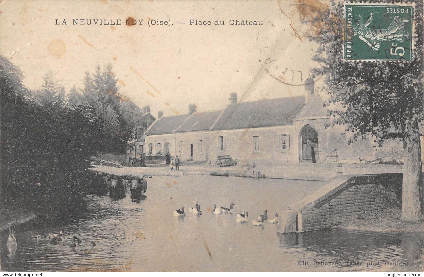 CPA 60 LA NEUVILLE ROY / PLACE DU CHATEAU - Other & Unclassified