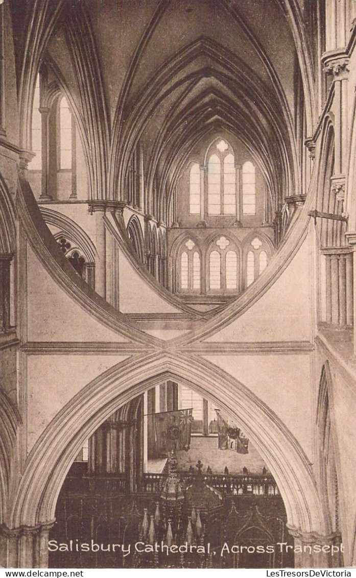 ENGLAND - Salisbury Cathedral - Across Transept - Carte Postale Ancienne - Andere & Zonder Classificatie