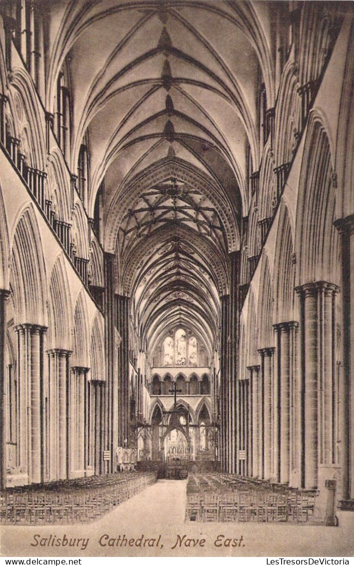 ENGLAND - Salisbury Cathedral - Nave East - Carte Postale Ancienne - Andere & Zonder Classificatie