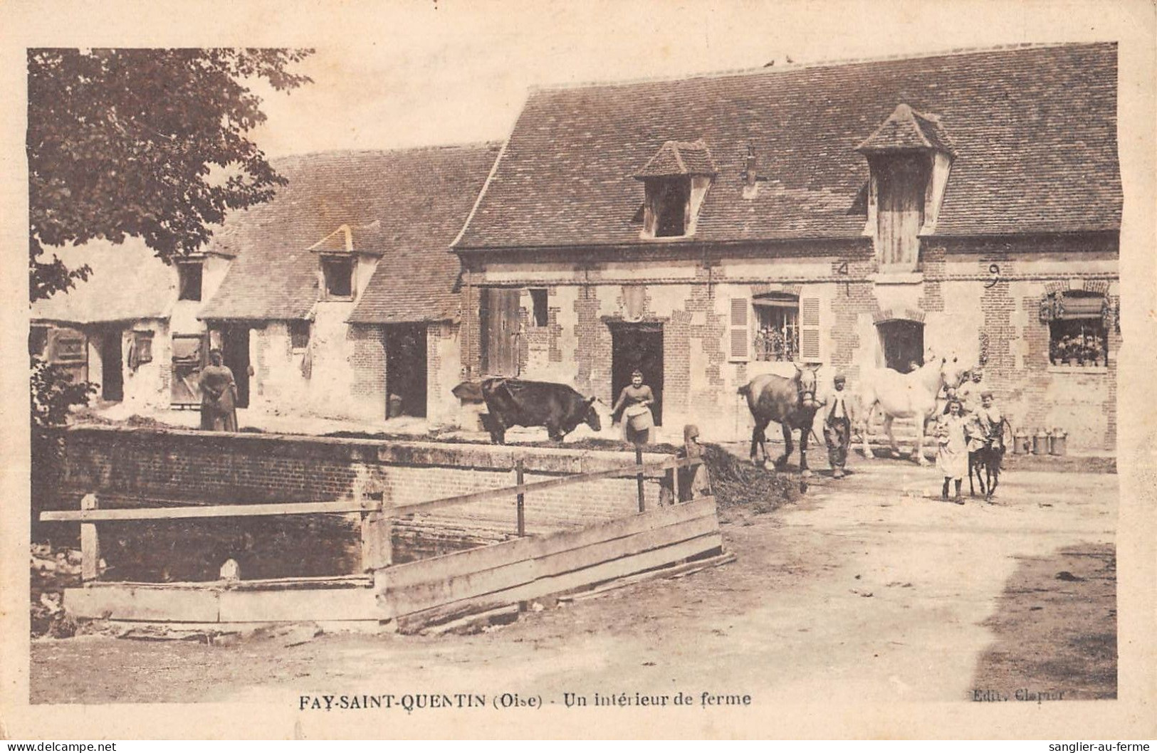 CPA 60 FAY SAINT QUENTIN / UN INTERIEUR DE FERME - Autres & Non Classés