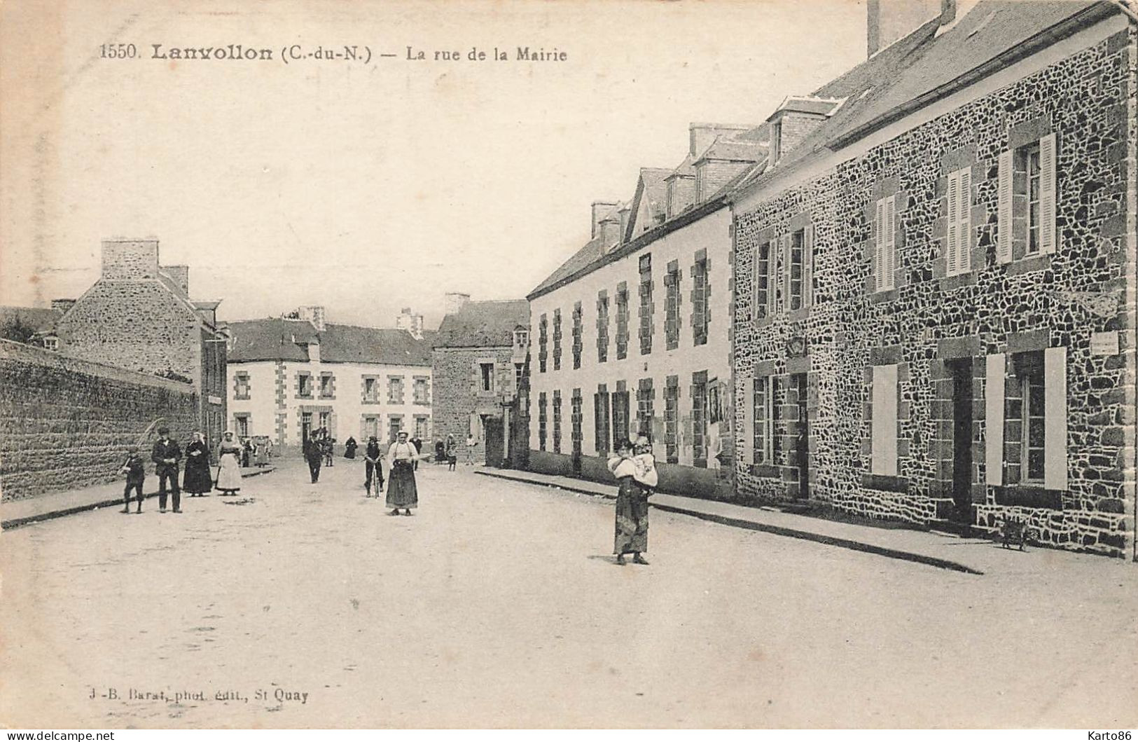 Lanvollon * La Rue De La Mairie * Villageois Enfants - Lanvollon