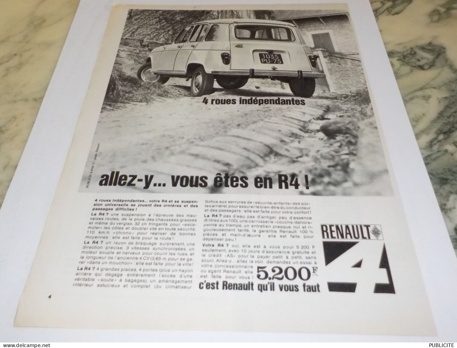 ANCIENNE PUBLICITE 4 ROUES INDEPENDANTES VOITURE R4 DE RENAULT 1964 - Voitures