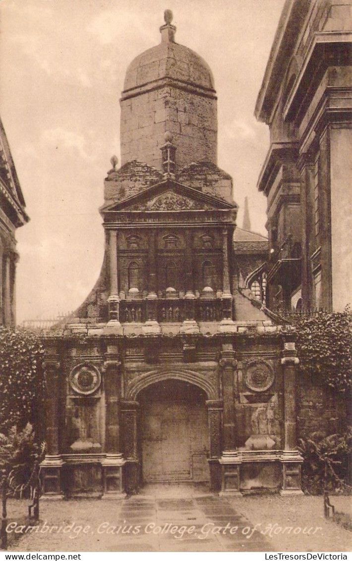 ENGLAND - CAMBRIDGE - Caius College - Gate Of Honour - Carte Postale Ancienne - Other & Unclassified