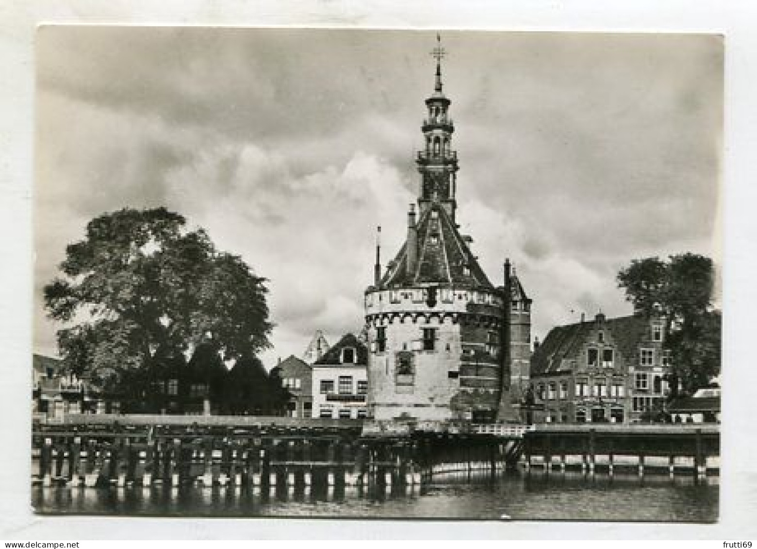 AK 144957 NETHERLANDS - Hoorn - Hoofdtoren - Hoorn