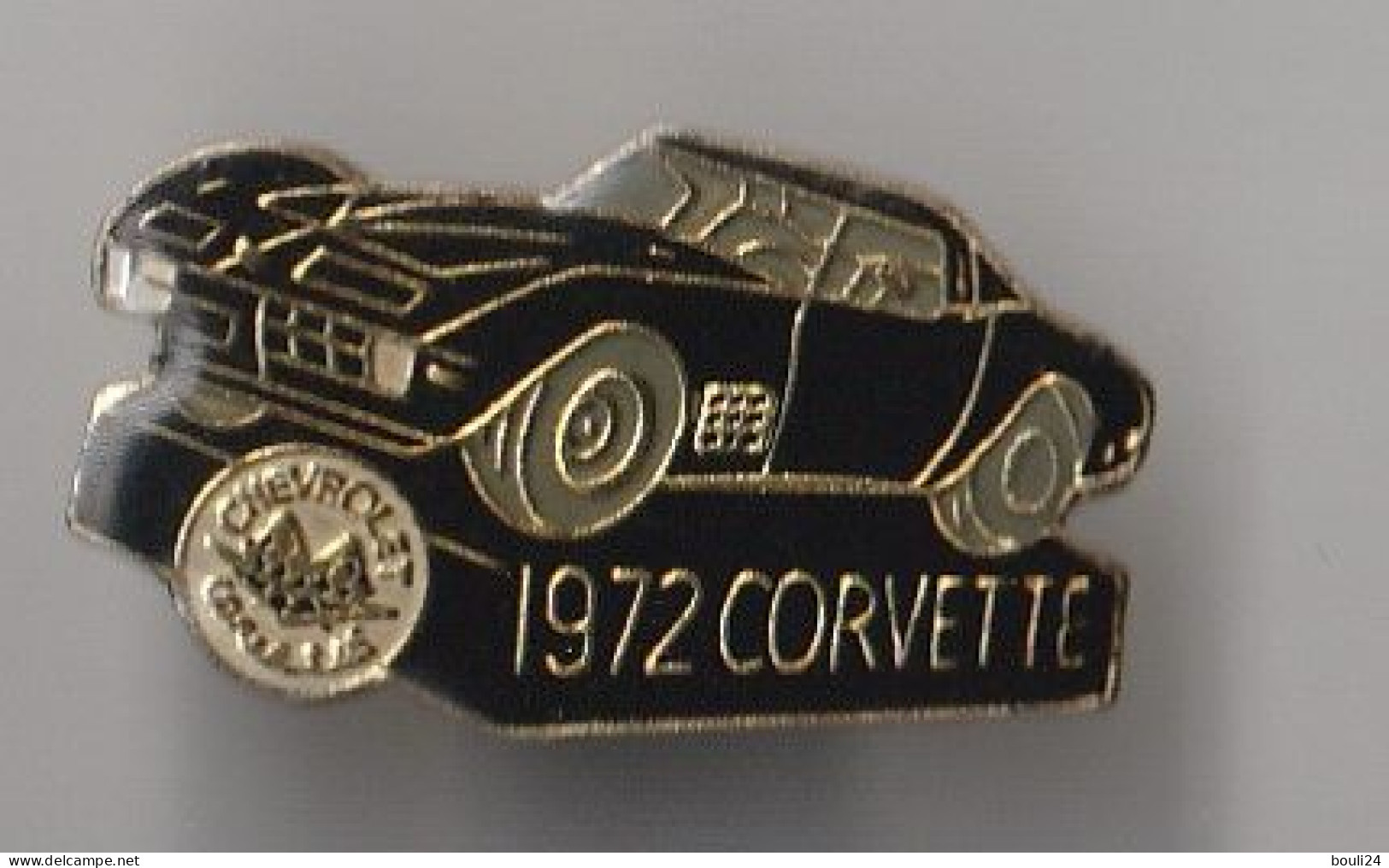 PIN'S THEME AUTOMOBILE  VOITURE   CORVETTE 1972 - Corvette