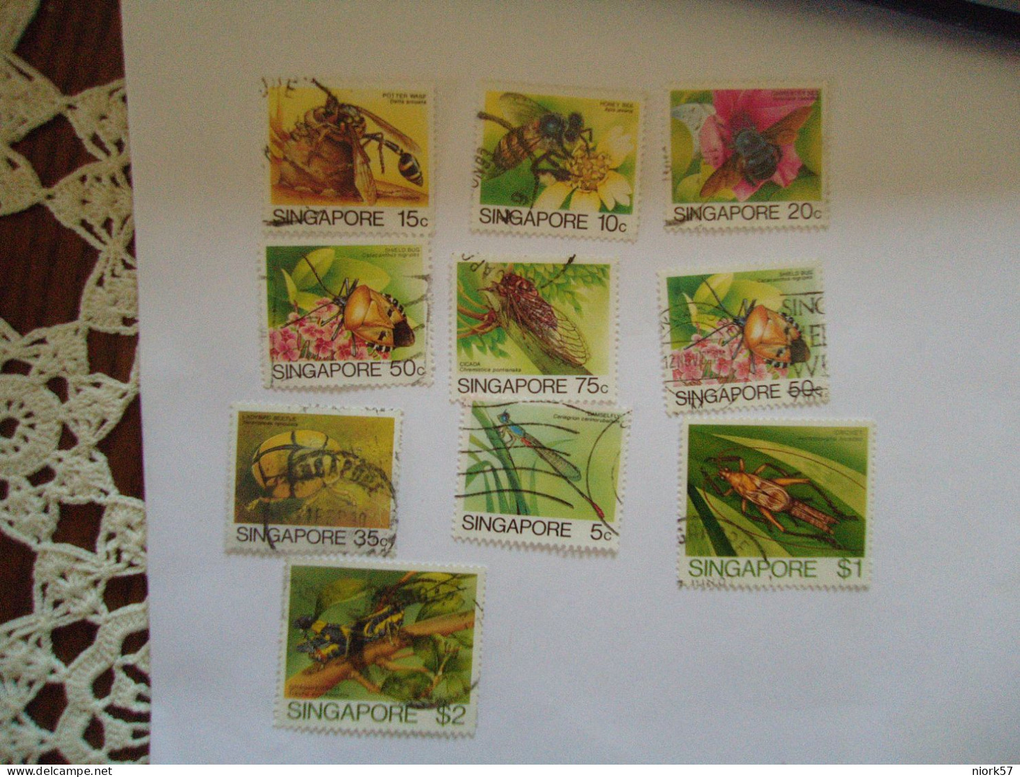 SINGAPORE  USED 10  STAMPS  INSECTS BEES - Abeilles
