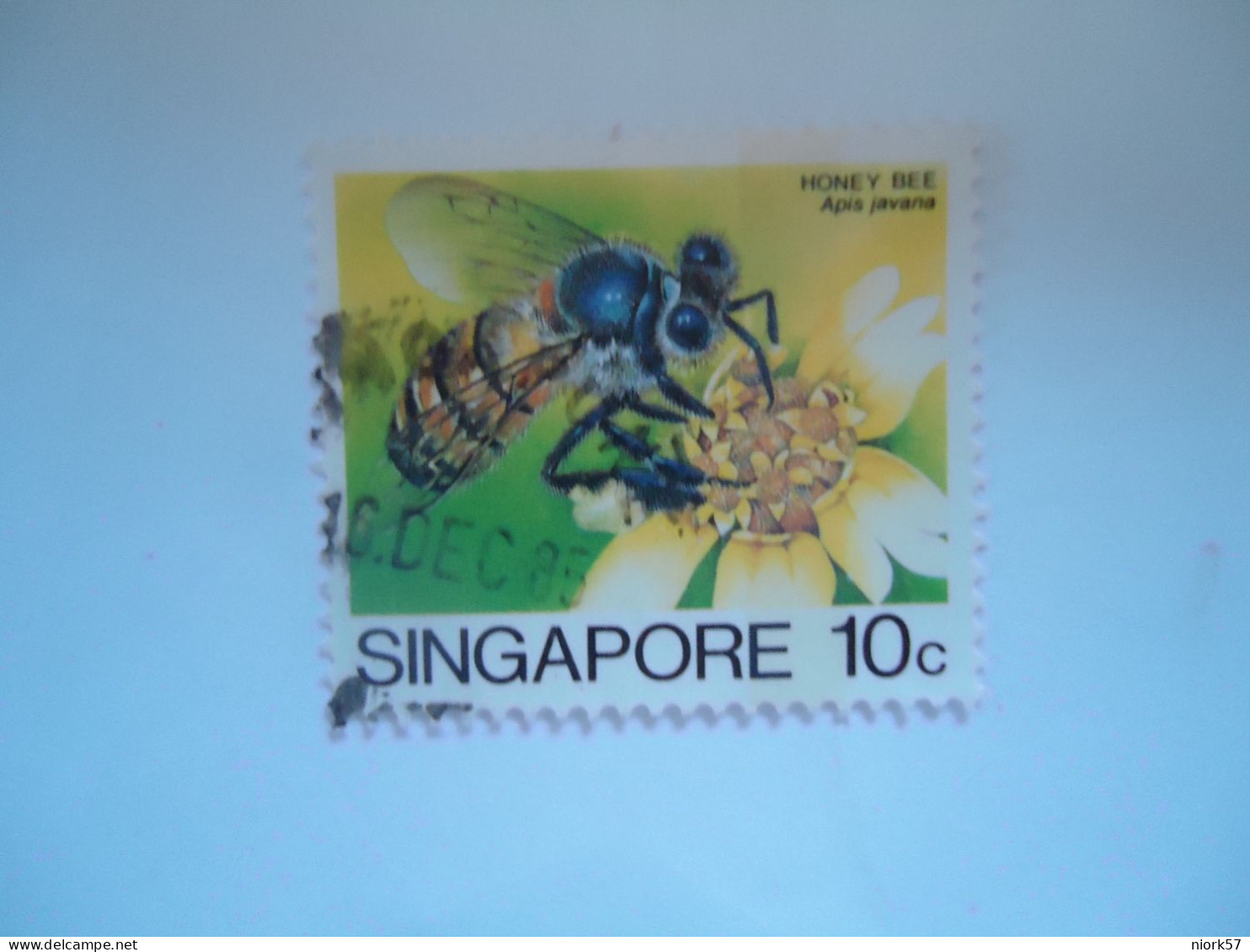 SINGAPORE  USED  STAMPS  INSECTS BEES - Abeilles