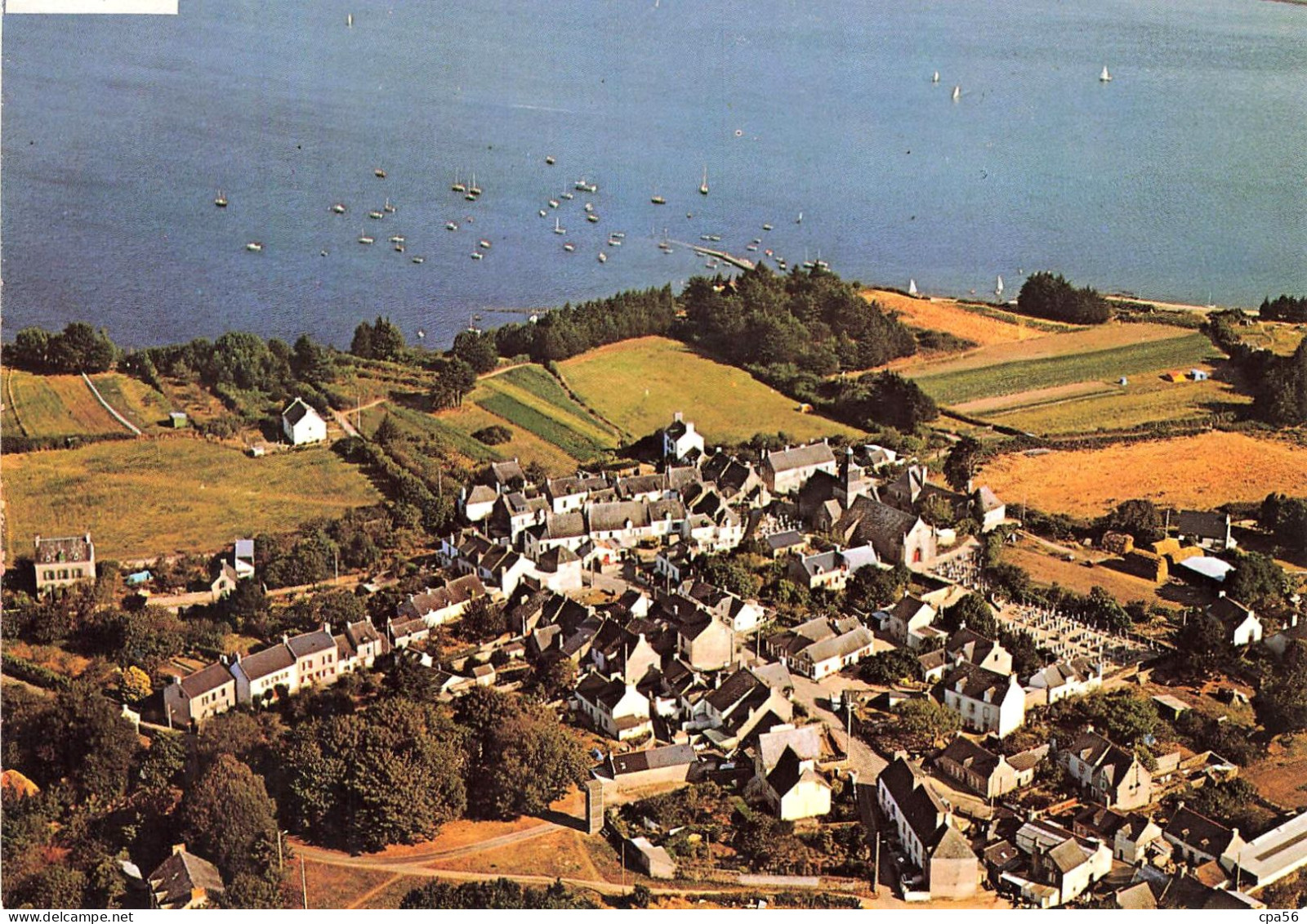 île D'ARZ - Vue Aérienne N°8064 B.E.B. CAOUDAL éd. - Le BOURG - Le PORT De PÉNÉRA - Ile D'Arz