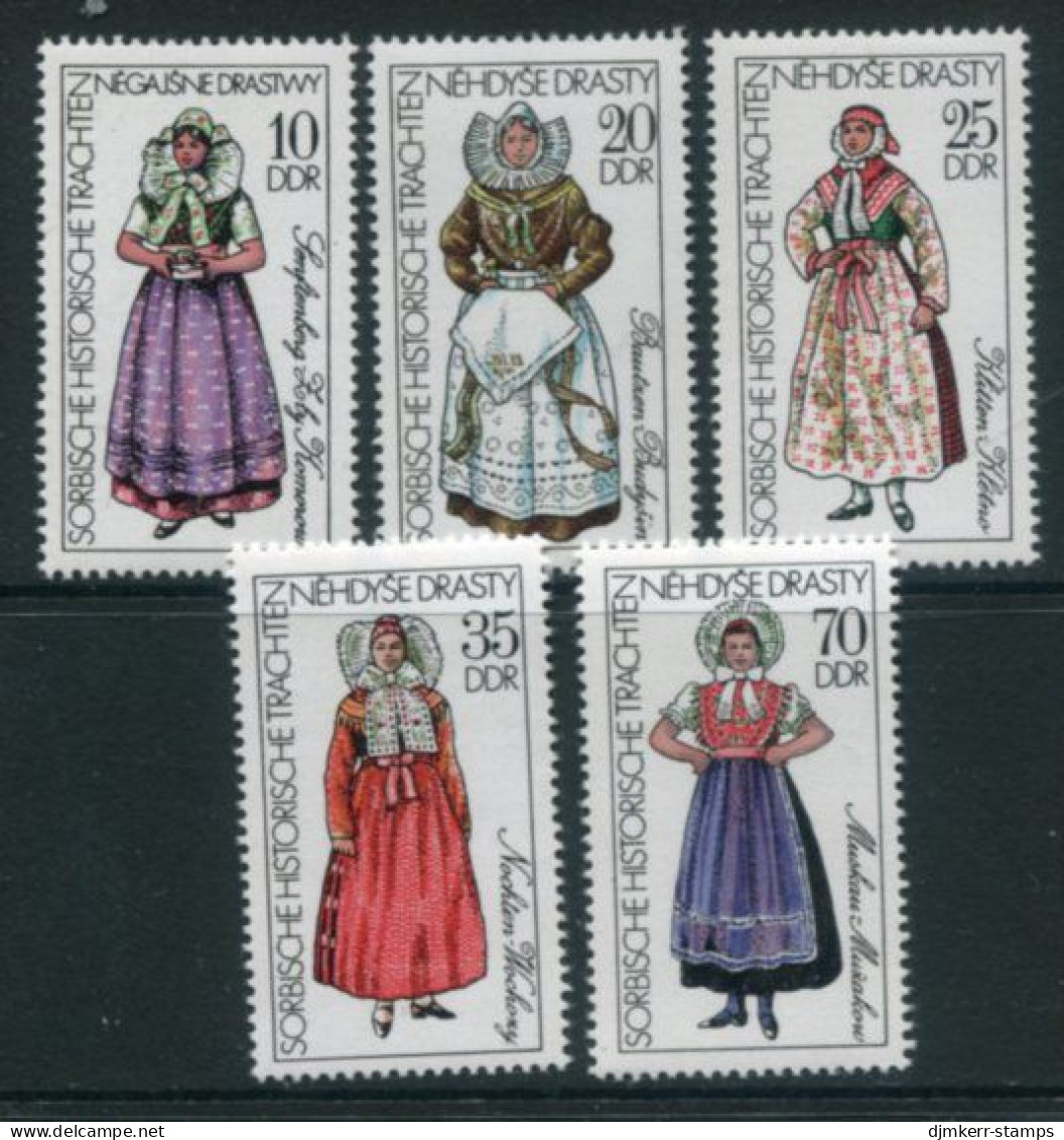 DDR / E. GERMANY 1977 Sorbian Costumes MNH / **.  Michel 2210-14 - Unused Stamps