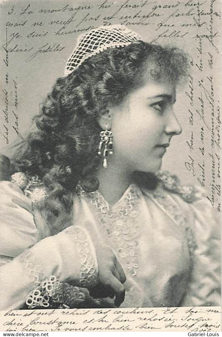 Jeune Femme Avec Filet Sur La Tête Boucles D'oreille Sans Références Cachet Suisse 1901 - Mujeres