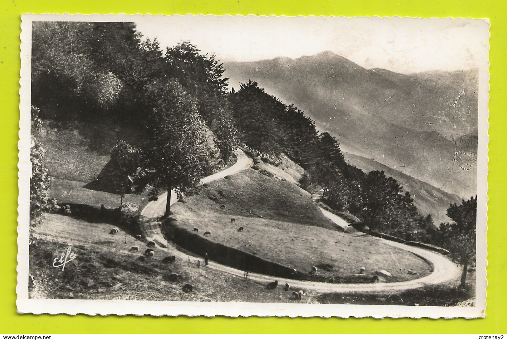 65 Vallée D'Aure ARREAU N°103 Le Fer à Cheval De La Route Du Col D'ASPIN VOIR DOS - Vielle Aure