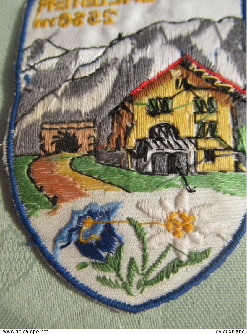 Ecusson Tissu Ancien / France /Col Du Galibier 2556 M /entre Savoie Et Hautes Alpes/Vers 1960 -1970      ET396 - Patches