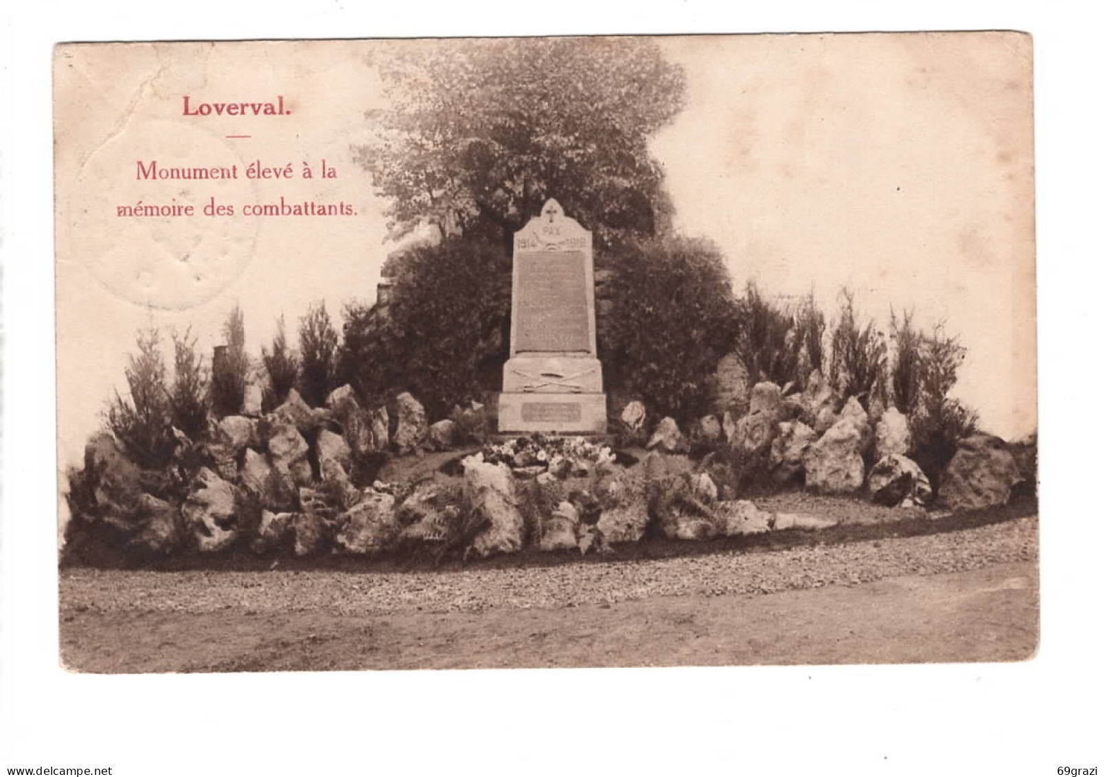 Loverval Monument élevé à La Mémoire Des Combattants. - Gerpinnes