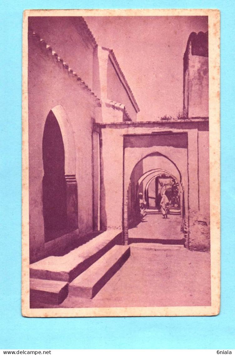 17857 TLEMCEN  Extérieur De La Grande Mosquée Coté Est   (  Scans)  Algérie - Tlemcen