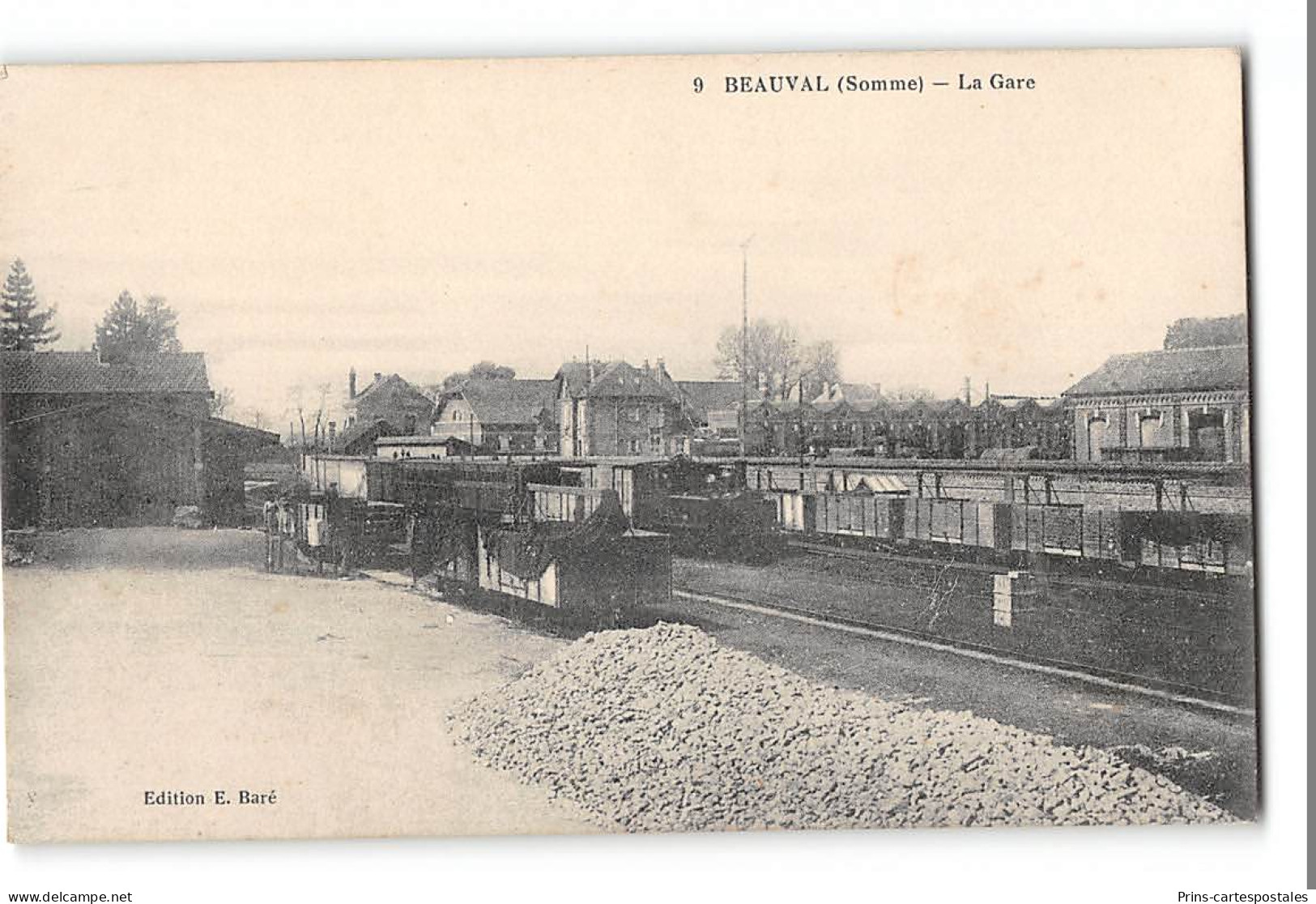 CPA 80 Beauval La Gare Et Le Train Tramway - Beauval
