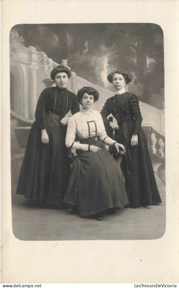 Carte Photo - Portrait De Trois Sœurs - Montres à Gousset - Oblitérée En 1909 - Carte Postale Ancienne - Fotografia