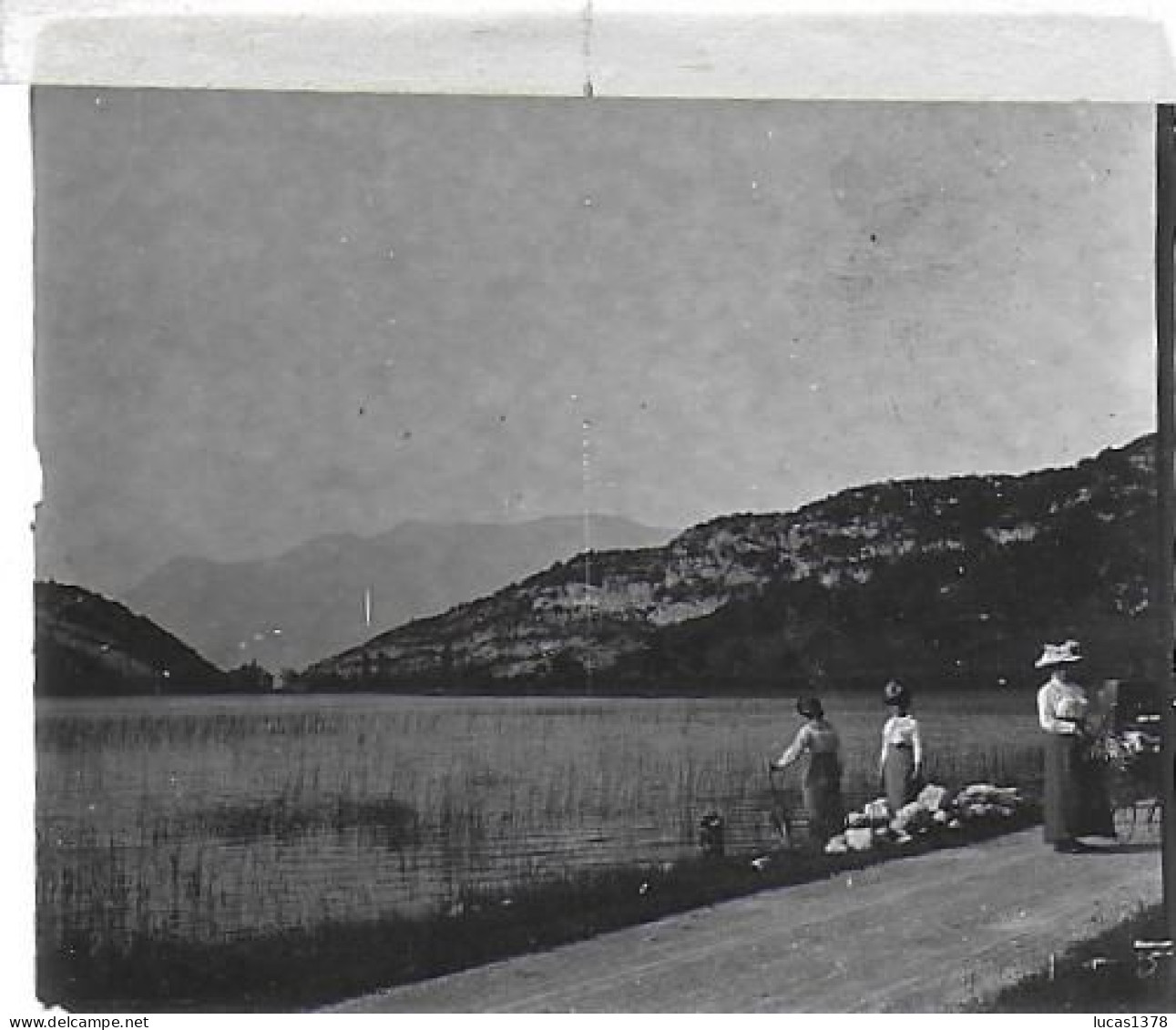 01 / AIN /   SAINT CHAMP / LE LAC / DEBUT 20 EME / PLAQUE DE VERRE PHOTO STEREO / - Plaques De Verre