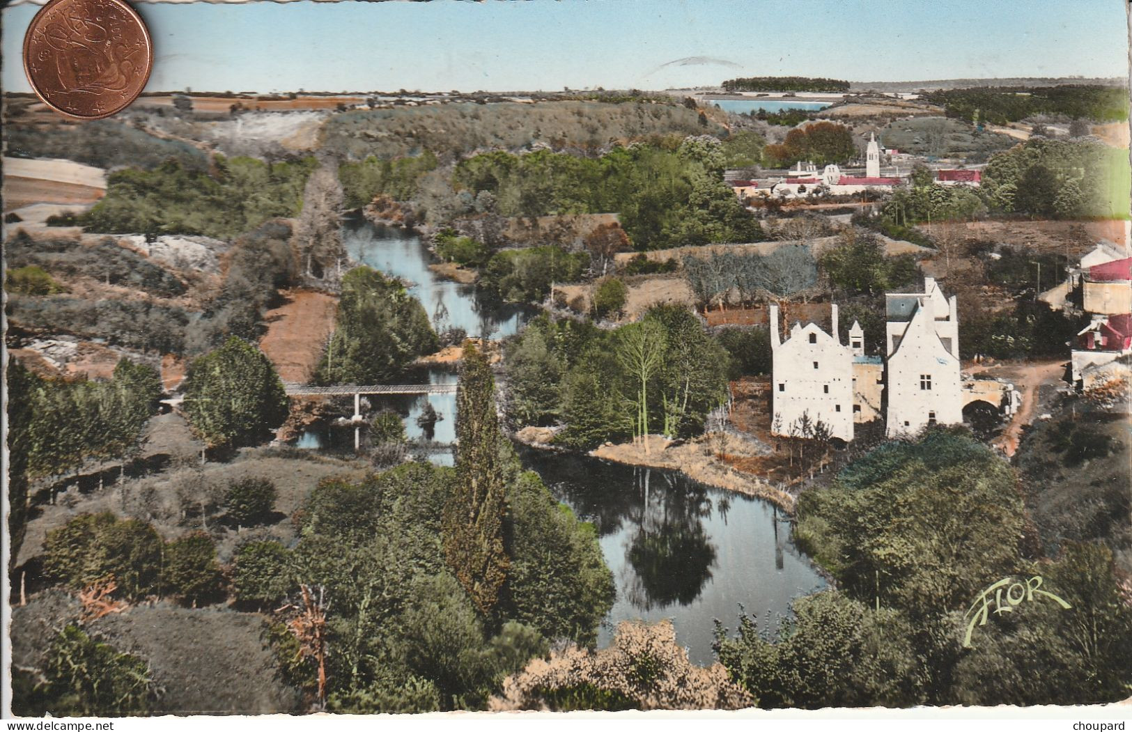 79 - Carte Postale Semi Moderne Dentelée De  THOUARS  Vue Aérienne - Thouars