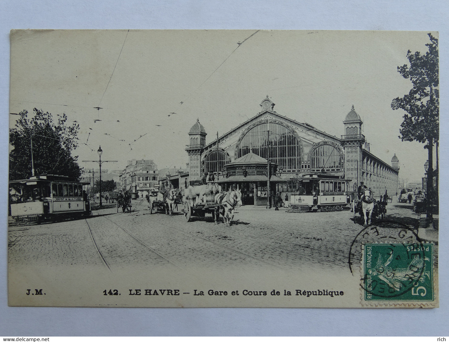 CPA 76 Seine Maritime  LE HAVRE - La Gare Et Cours De La République - Station