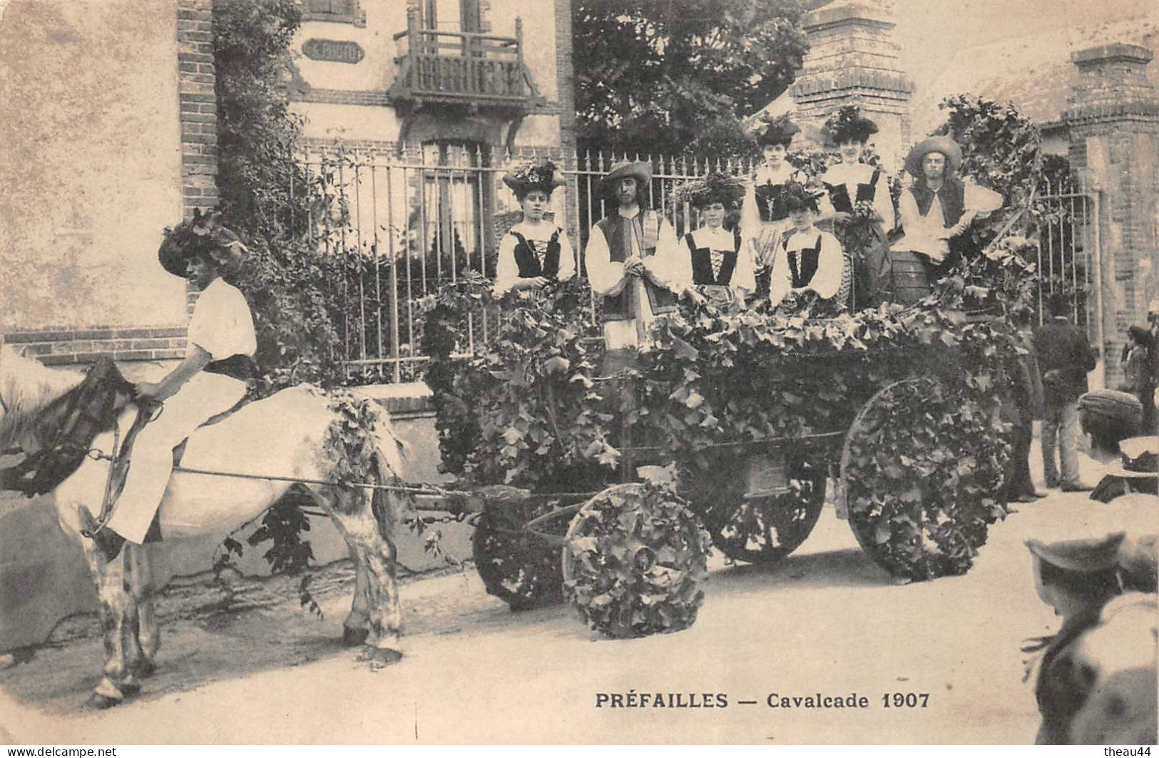 ¤¤   -  PREFAILLES  -     Cavalcade De 1907   -   Char      -   ¤¤ - Préfailles