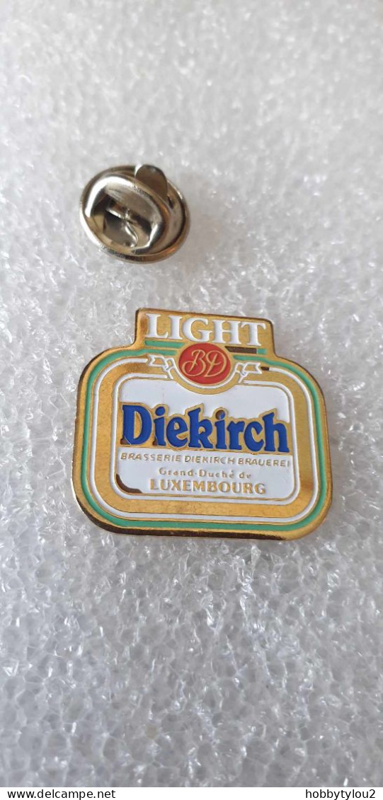 Pin's Bière Light Diekirch Luxembourg - Birra