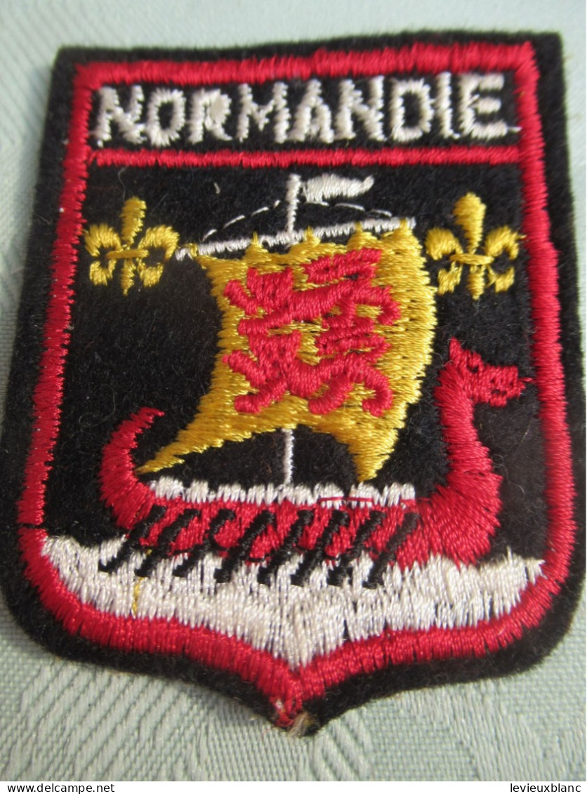 Ecusson Ancien/FRANCE / Province NORMANDIE / Vers 1960- 1970                 ET404 - Blazoenen (textiel)