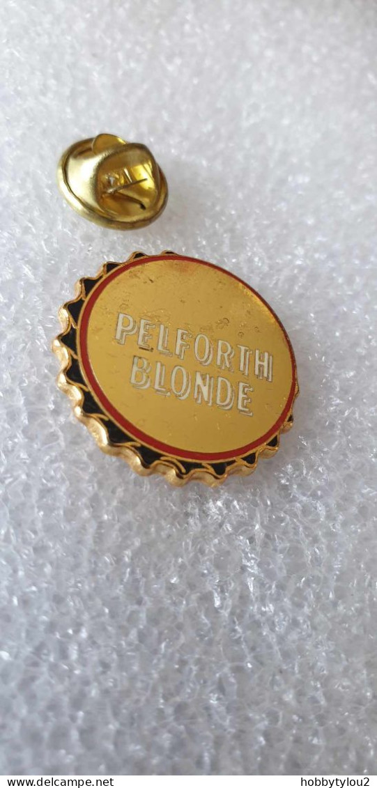 Pin's Bière Pelforth Blonde - Bière