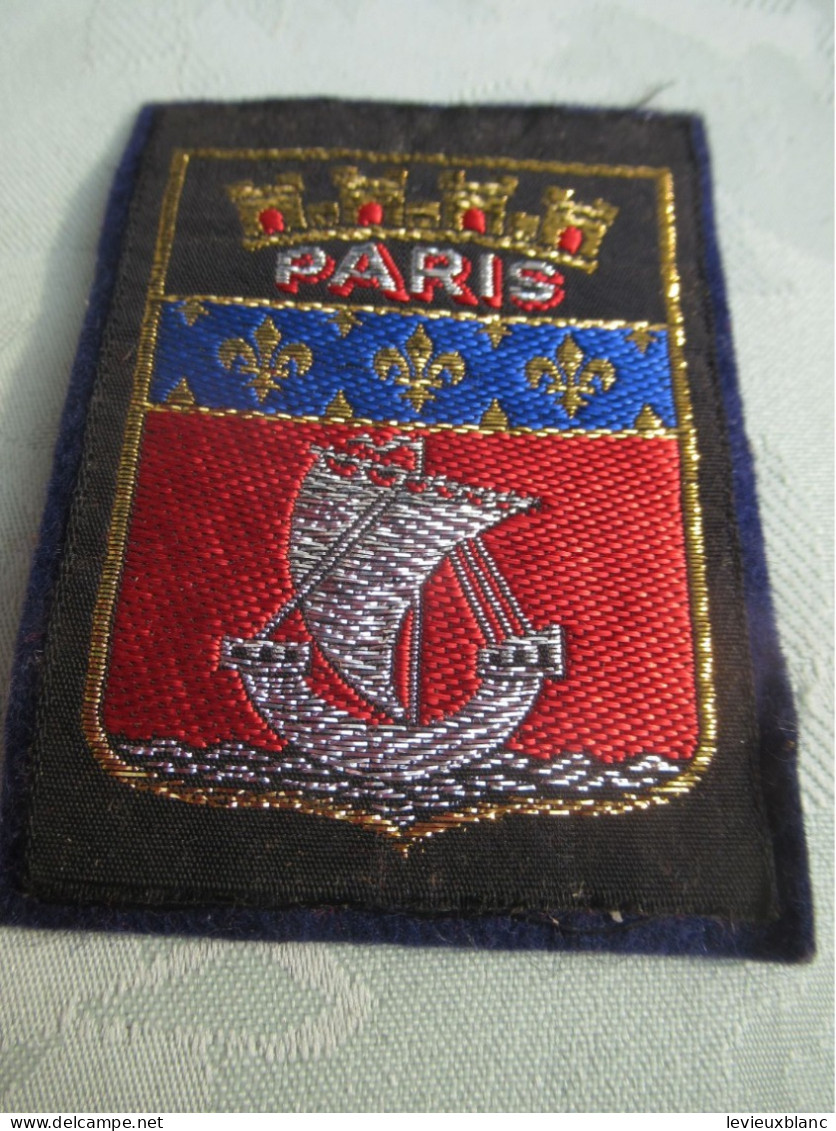 Ecusson Ancien/FRANCE / Ville PARIS/ Vers 1960- 1970                 ET423 - Patches