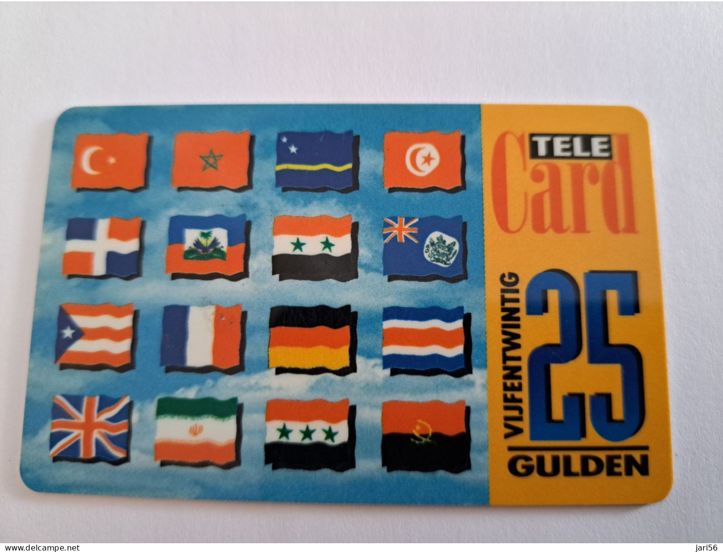 NETHERLANDS/ PREPAID/  HFL 25,- ,- /FLAGS OF THE DIFFERENT COUNTRYS/   - USED CARD  ** 13942** - GSM-Kaarten, Bijvulling & Vooraf Betaalde