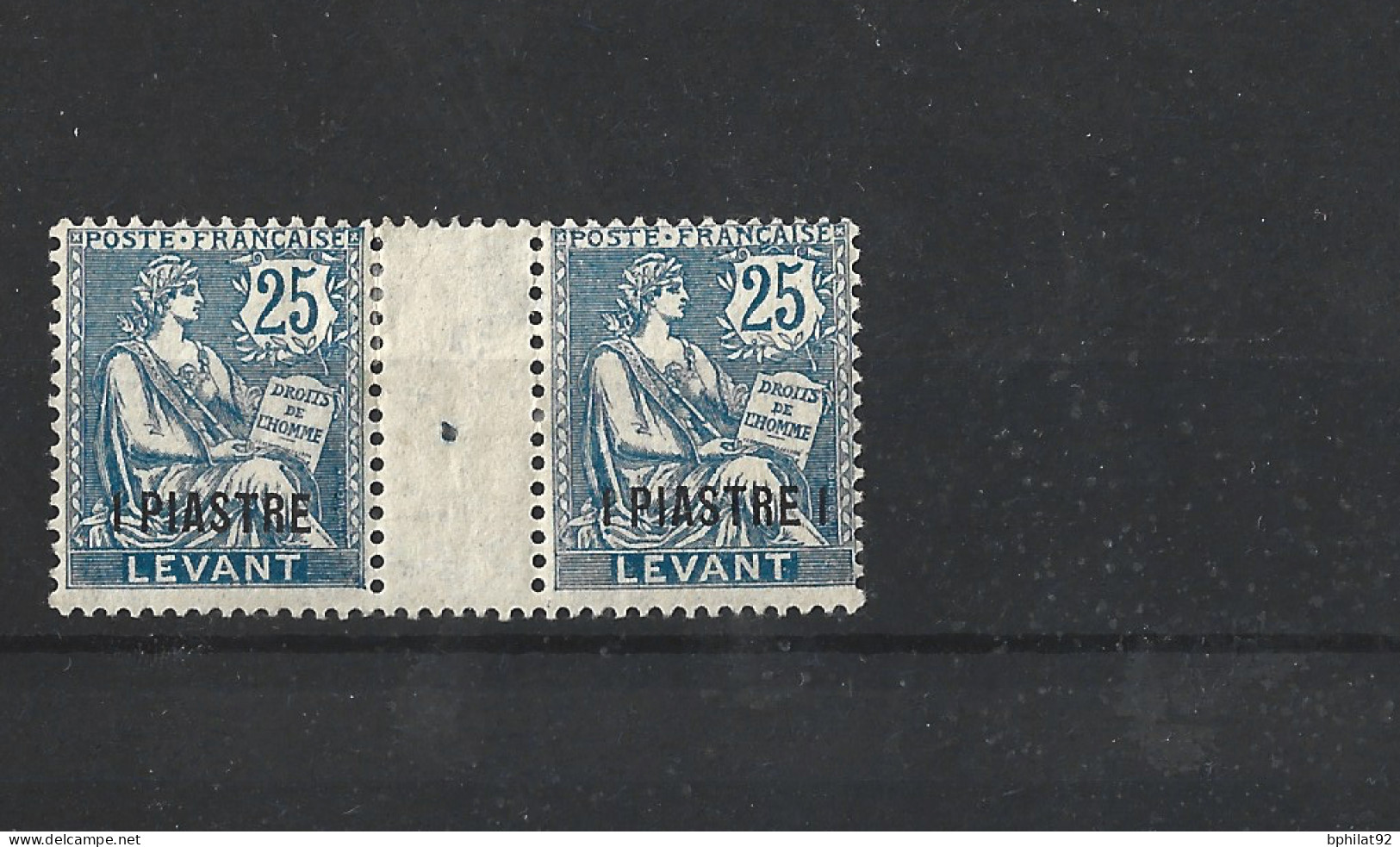 !!! PAIRE DE TIMBRES LEVANT N°17g NEUF* - Neufs