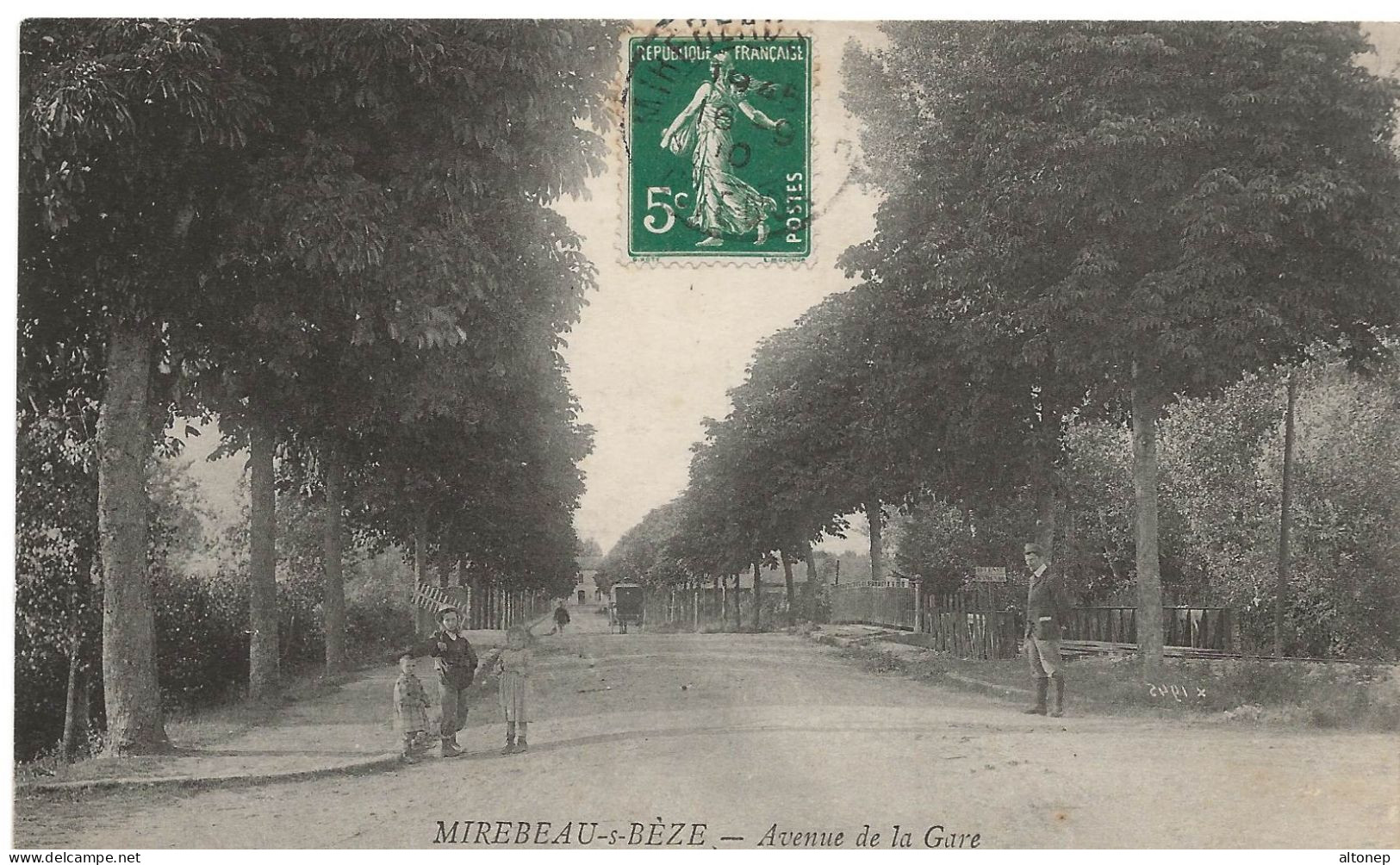 Mirebeau : Avenue De La Gare (Editeur Vve Karrer, Dôle) - Mirebeau