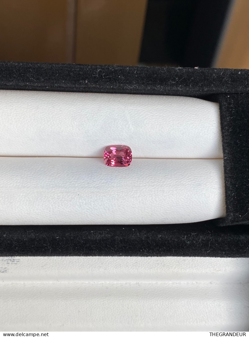 Natural Spinel 1.64 Carat Vietnam Cushion Rectangular Loose Gemstone See Video - Autres & Non Classés