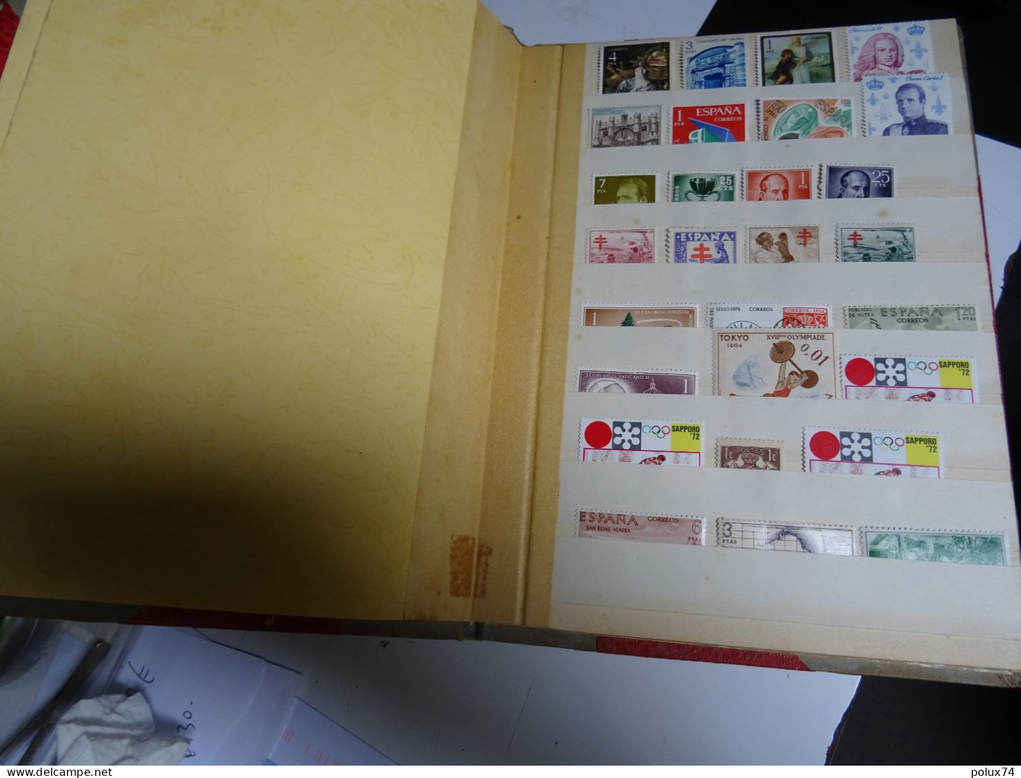 COLLECTION Timbres Neuf*/** Dans Album - Collections (en Albums)