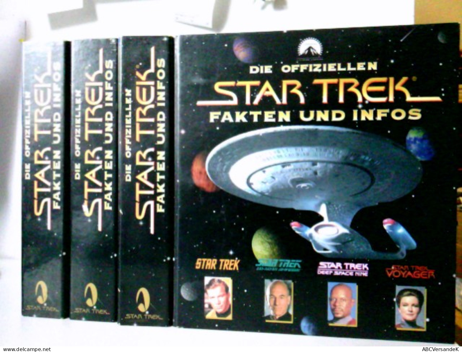 Die Offiziellen Star Trek Fakten Und Infos. 4 Ordner Mit Abschnitt 1 - 7 - Sciencefiction